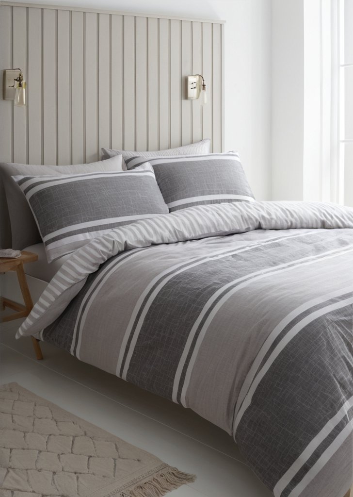 Zestaw dwustronnych poszewek na kołdrą w paski w kolorze grafitowo-szarym
