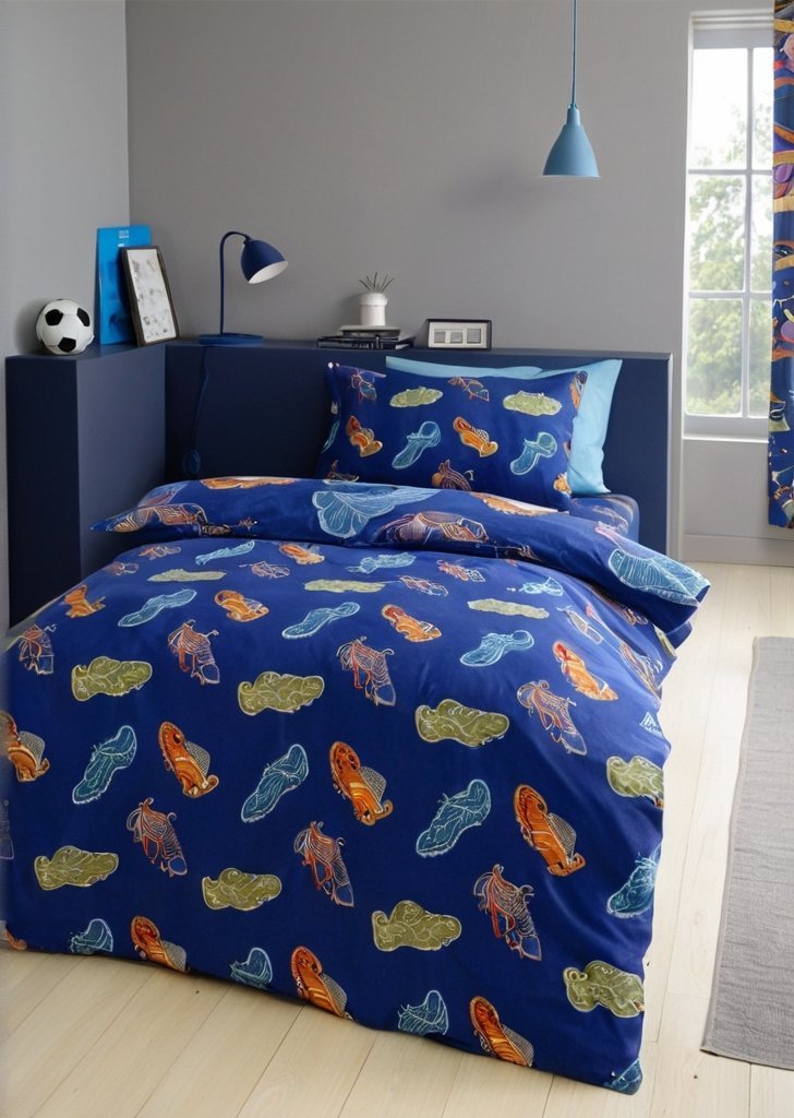 Komplet dwustronnych poszewek na kołdrą w kolorze jasnej piłki nożnej, granatowy - obrazek 2