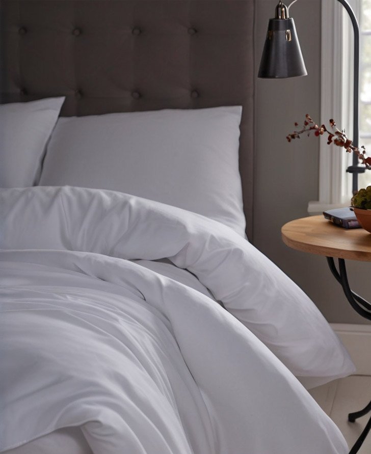 Ciepła i przytulna kołdra Silentnight (13,5 tog) - obrazek 2