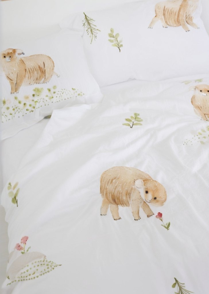 Bianca Fine Linens Mini Moo Bawełniane prześcieradło z gumką w kolorze białym - obrazek 2